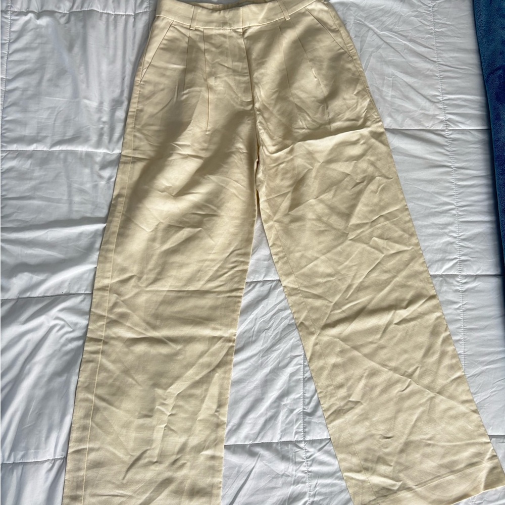 Abercrombie & Fitch Beige Trousers